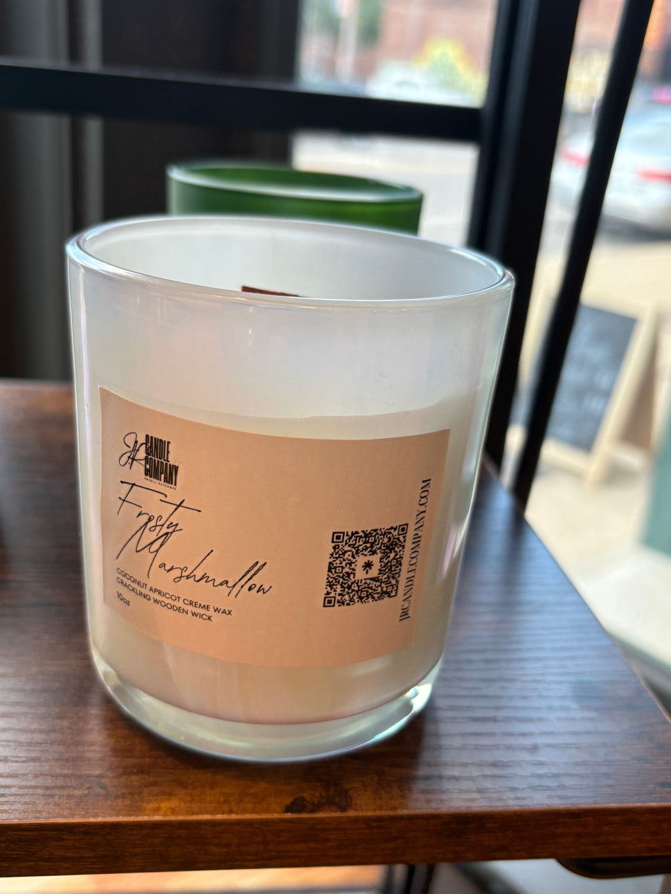 Clearance: CandlesFrosty Marshmallow / 12oz